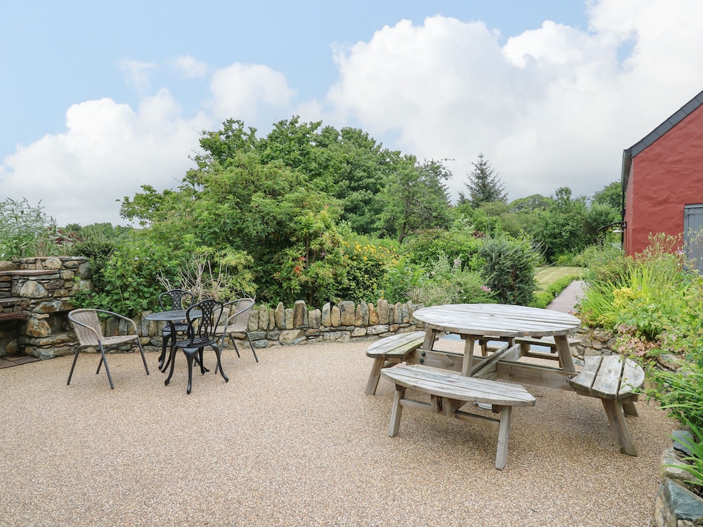 Nevern House