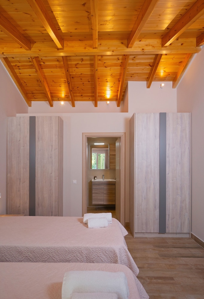 Villa Nikolakis, Kerasia, on the beach view 3