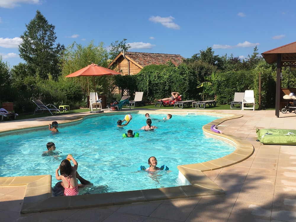 Les Chalets De Fiolles