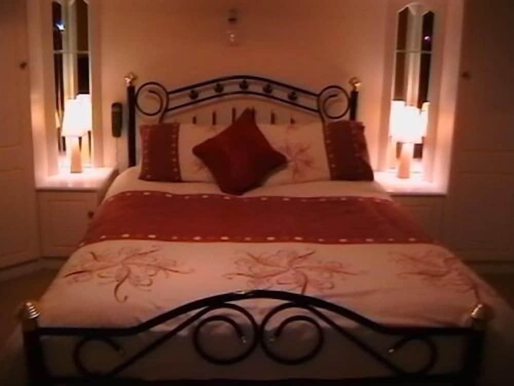 Plantation Lodge B&B