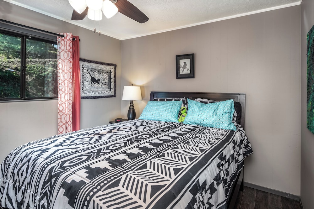 Valley View by Ruidoso Vacation Rentals