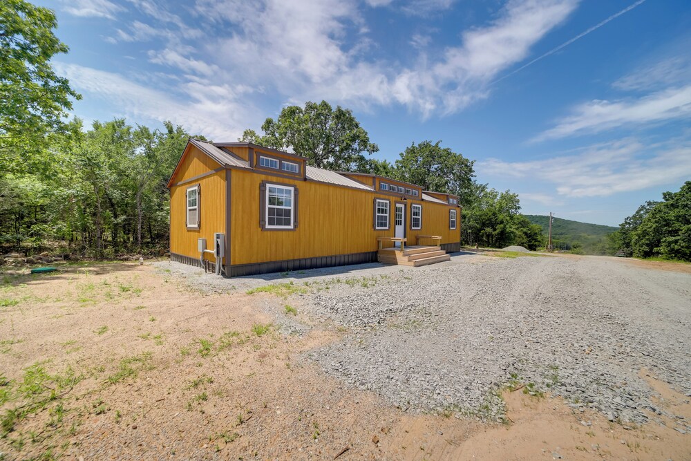 Hike, Fish & Explore: Cabin Near Eufala Lake!