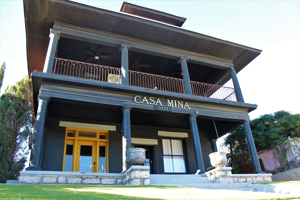 Casa Mina 3 Central Rio Grande Historic Dist