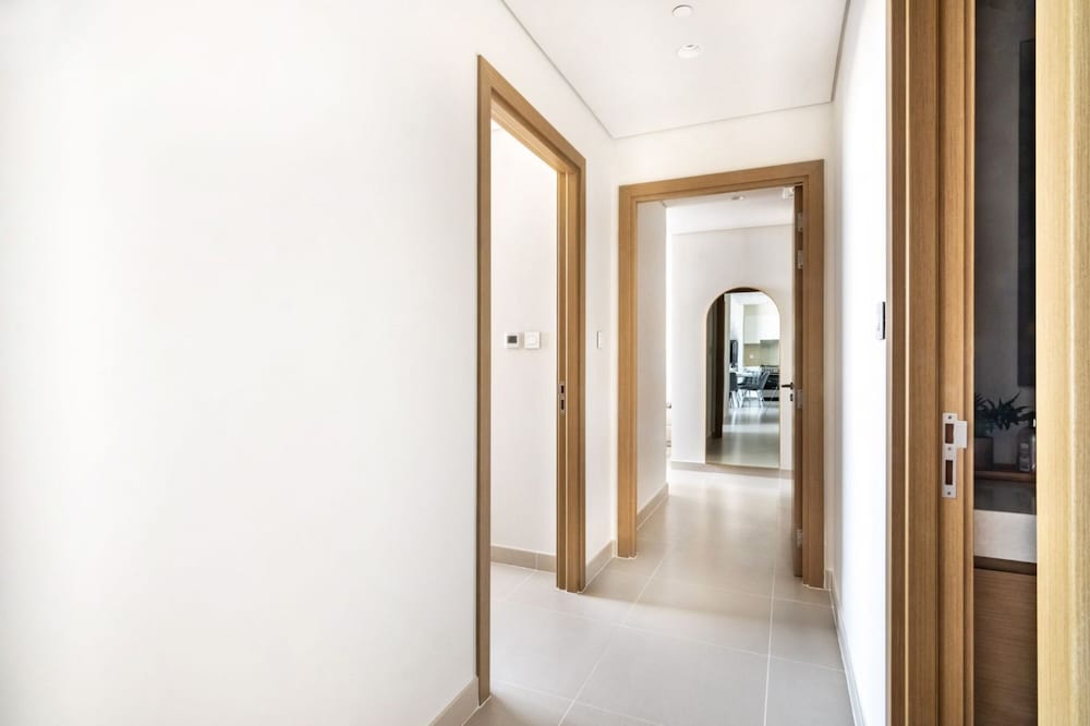 Luxury 2BR at Harbour Gate