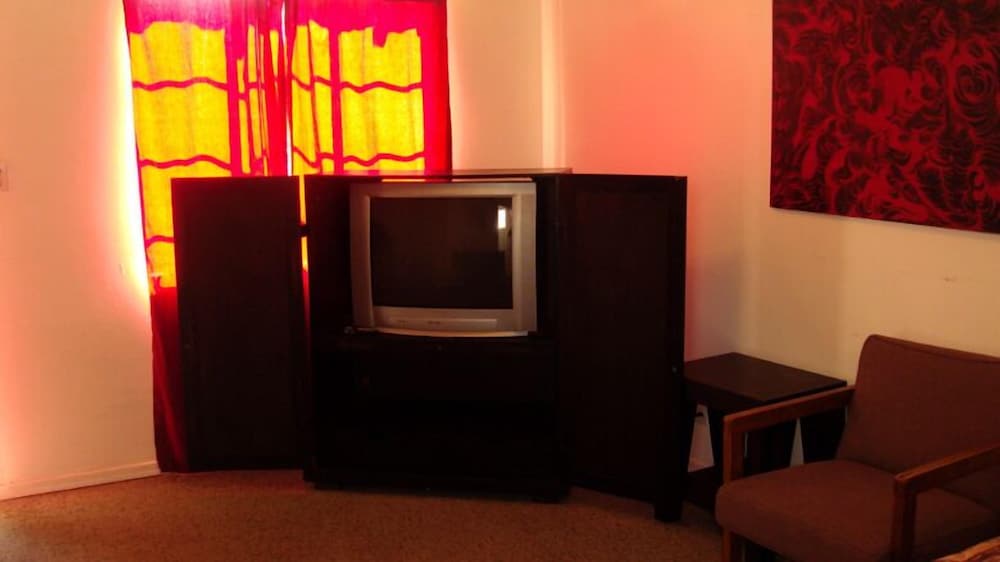 La Siesta Motel