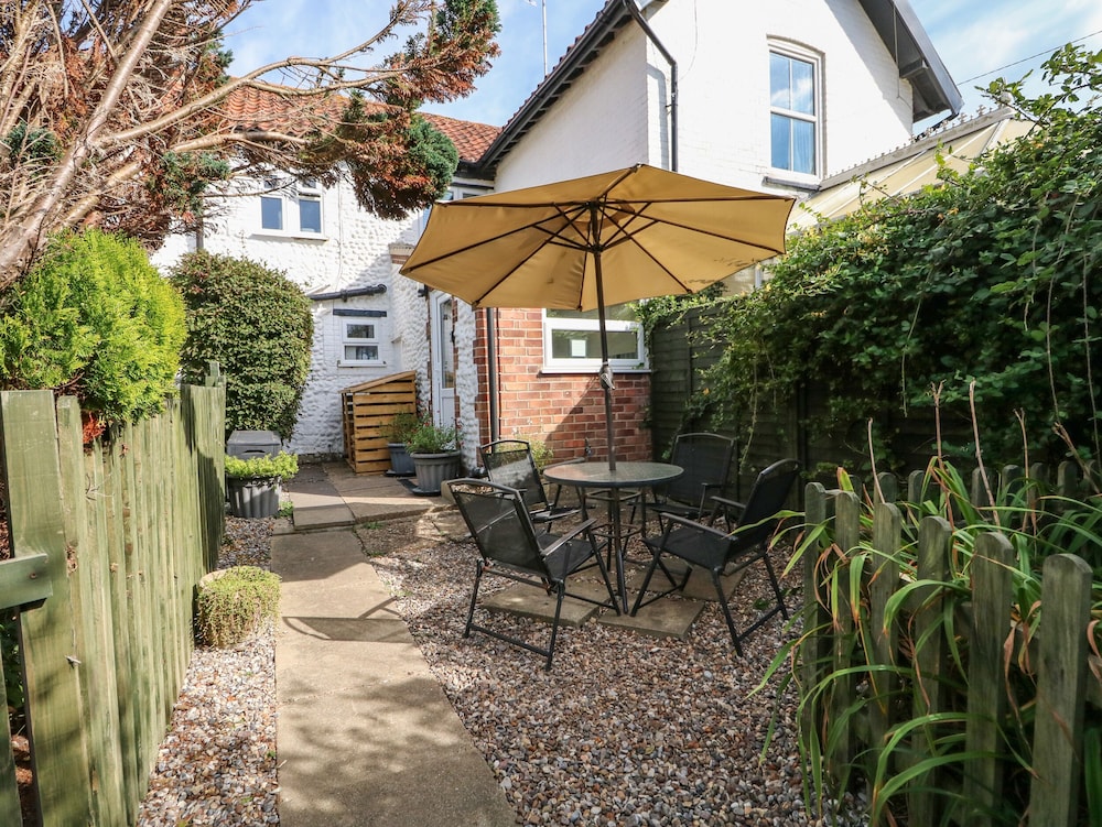 Cobbler's Cottage