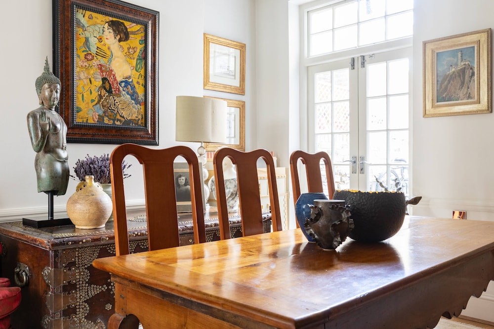 Lilyville Road III by Onefinestay