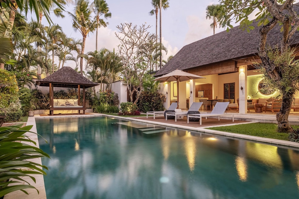 Saba Villa