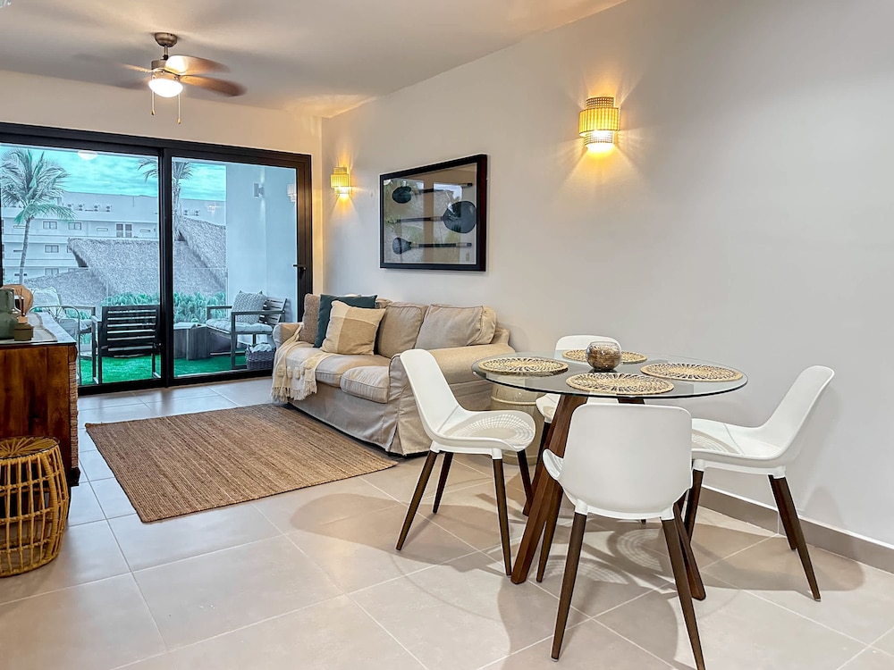 Gorgeous new Beach Apartment