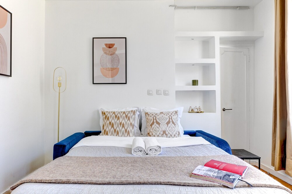 Bright 1BR by Palais Garnier