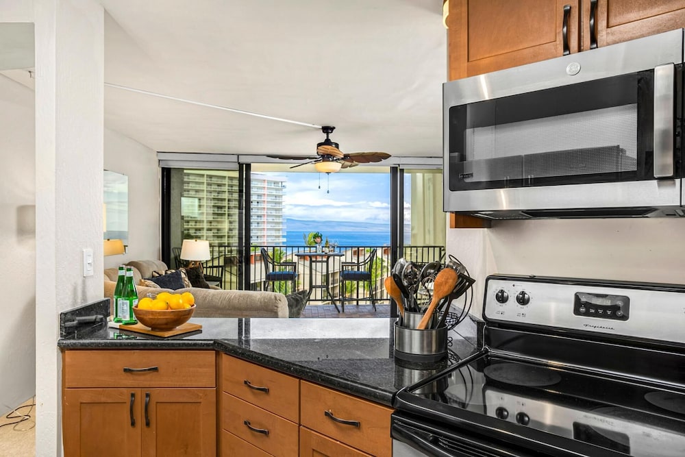 Kaanapali Shores by KBM