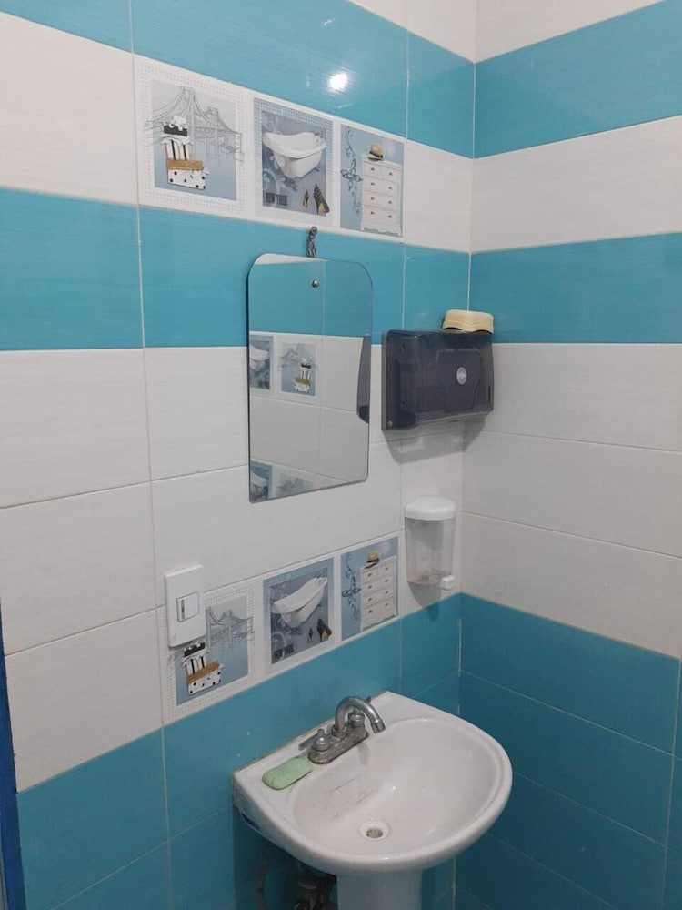 Hostal Emperador photo 2
