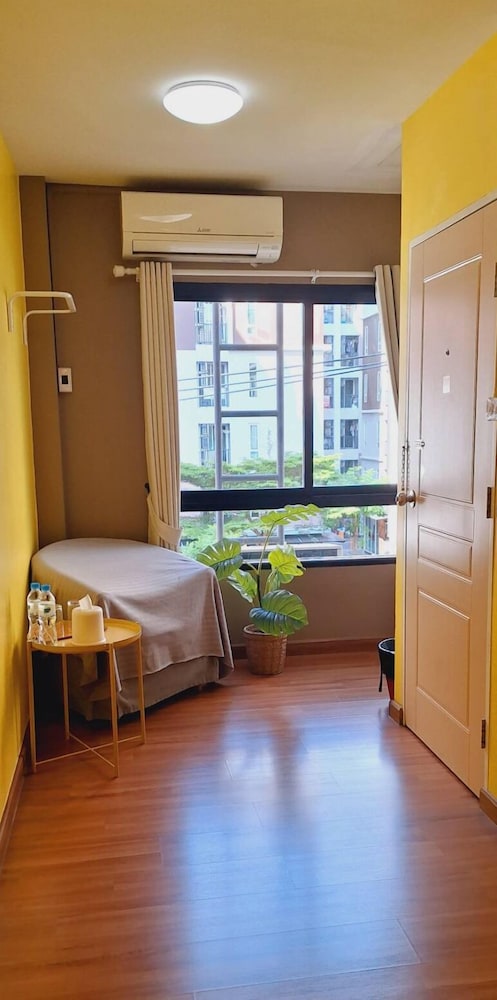 ZZZ Hostel - Don Mueang Airport