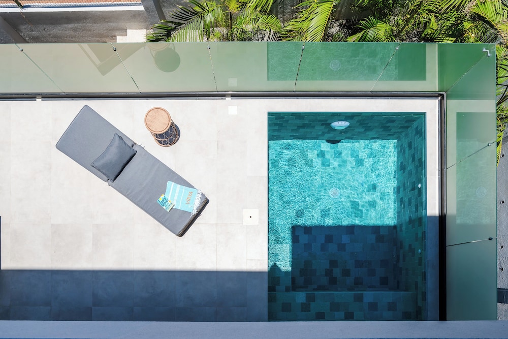 Ocean Villas - Luxury Ocean View Villas
