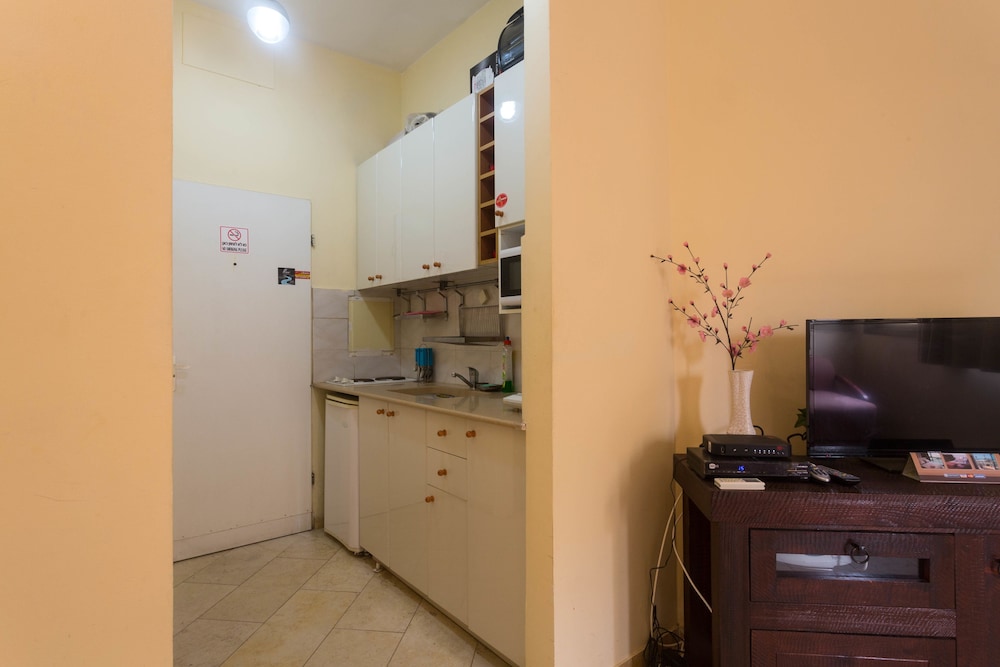 Apartment - Tel Aviv
