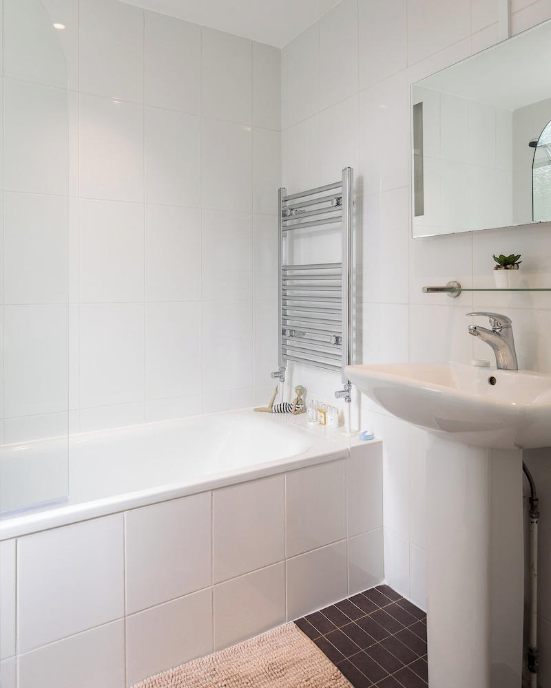 4 Bedroom Villa on Marble Arch