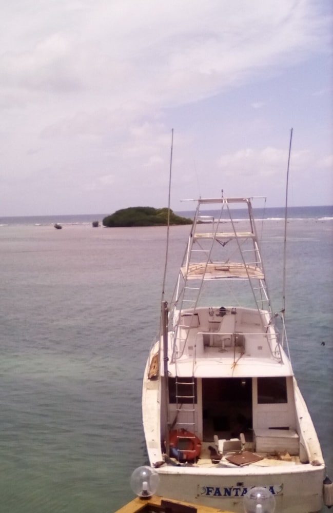 CariBlue Beach Hotel
