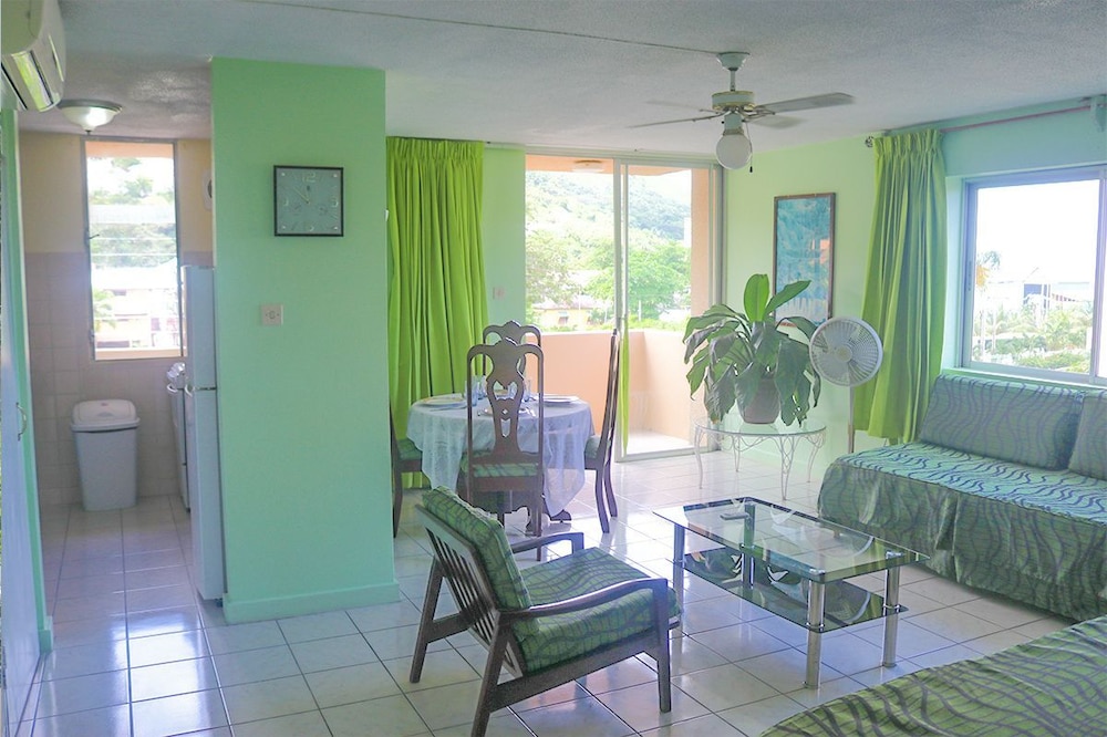 Pearl Island Cottage at Draxhall Country Club