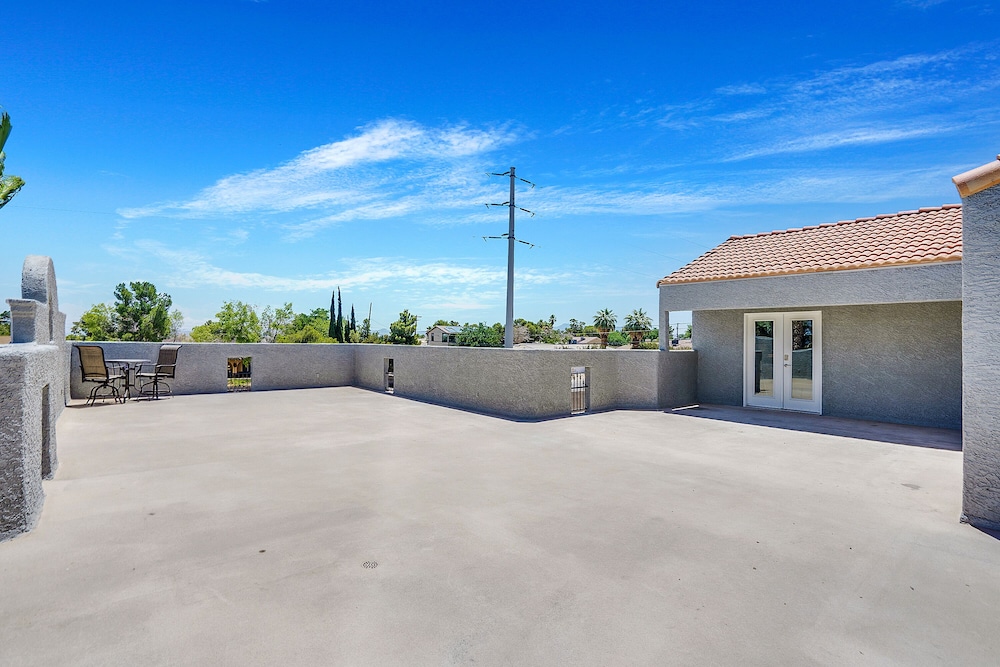 Grand Casa - Image 1