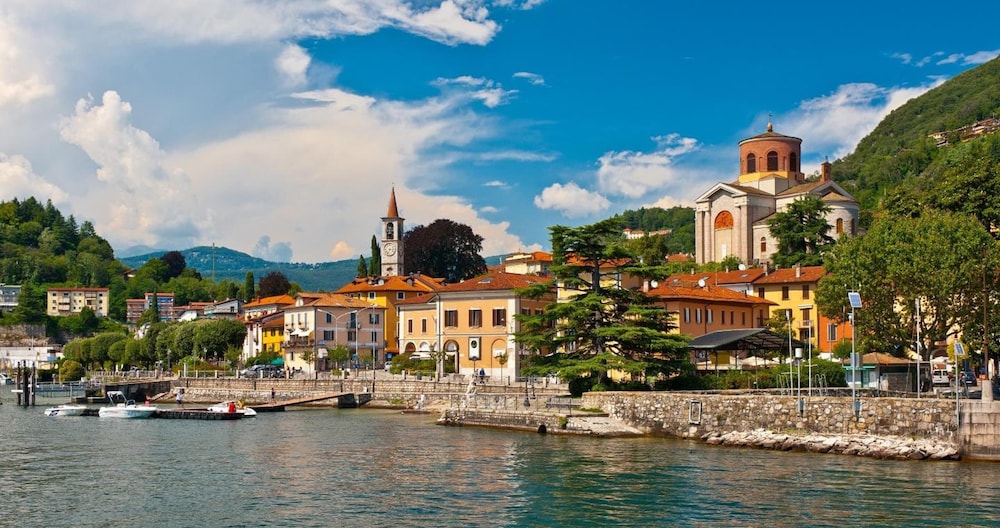 Apartment in Luino With Lake Maggiore Views