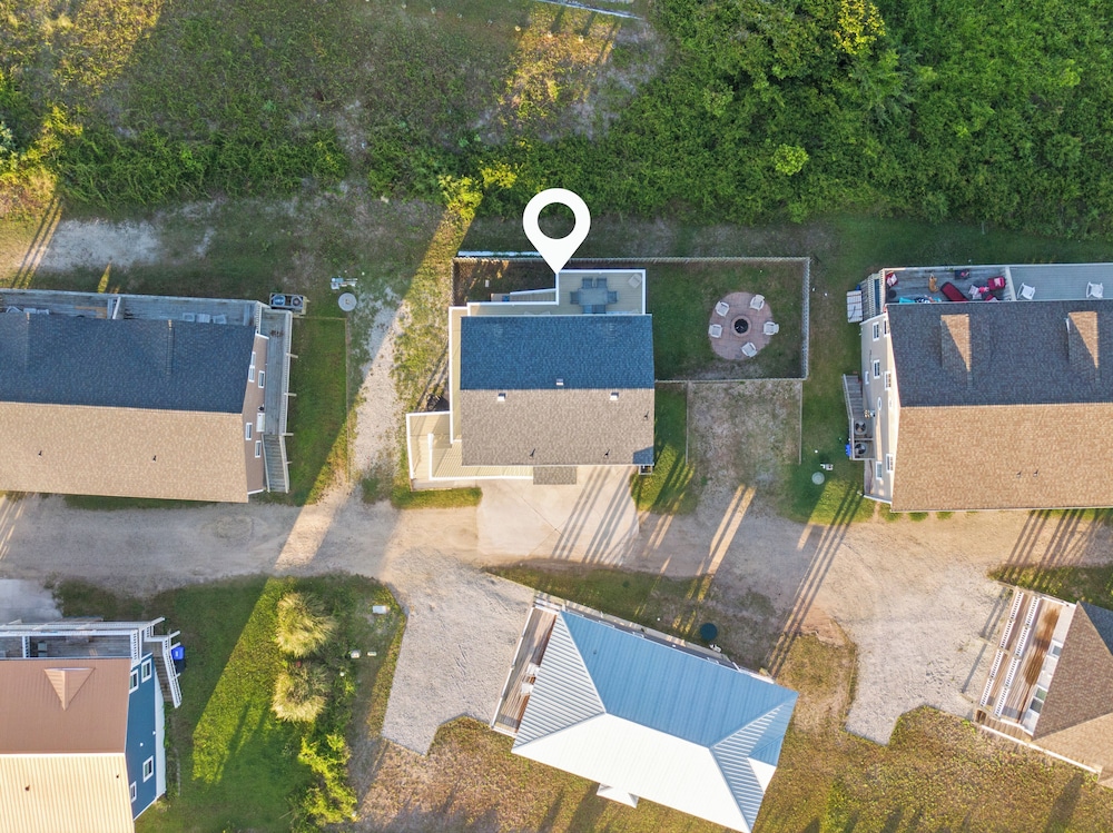 Sunset Retreat by Topsail Realty