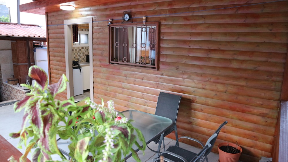 Santa Maria Guest House