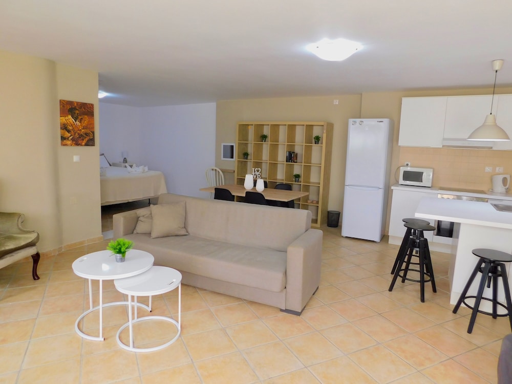 Elizabeth Suites, photo 51