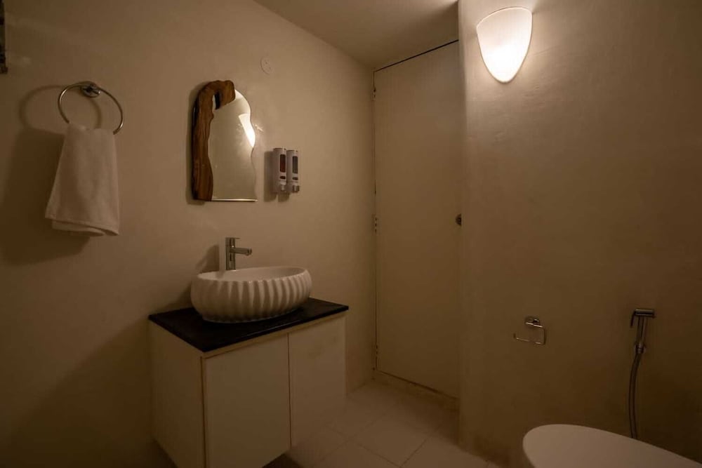 Nomads Resort - Destination Stays
