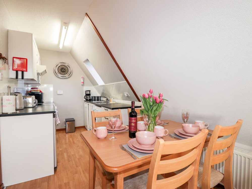 Larchfield Chalet 2
