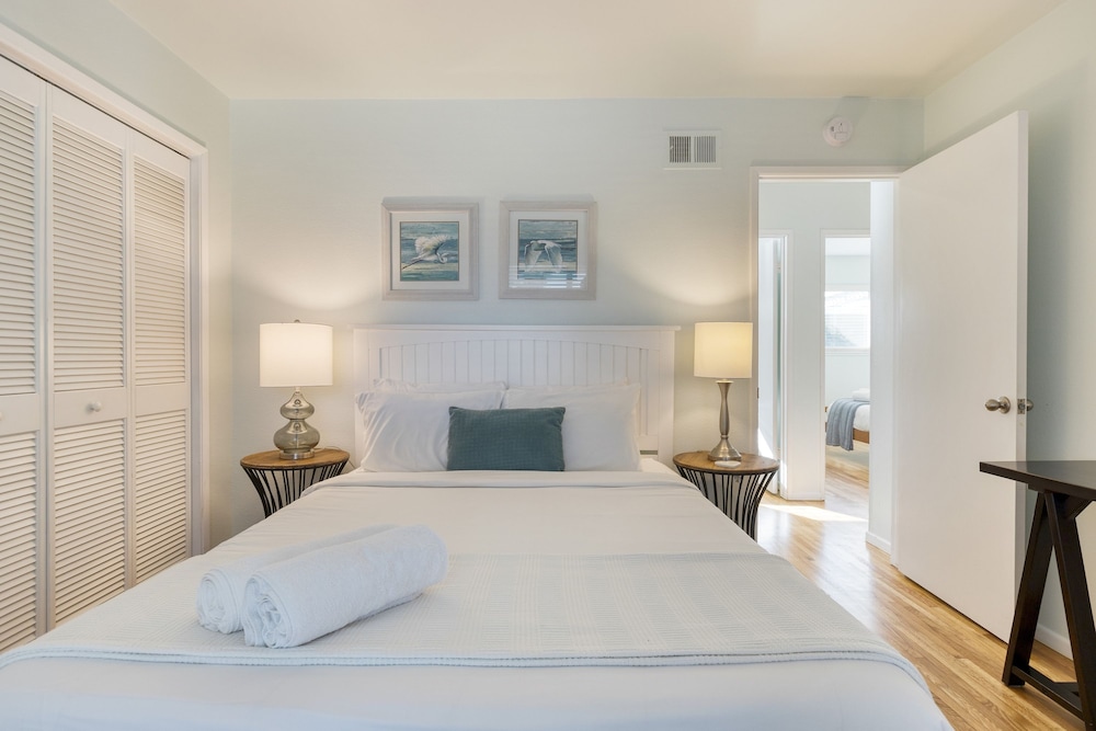 Goleta Getaway by Avantstay Private Backyard 1 5mi to the Beach