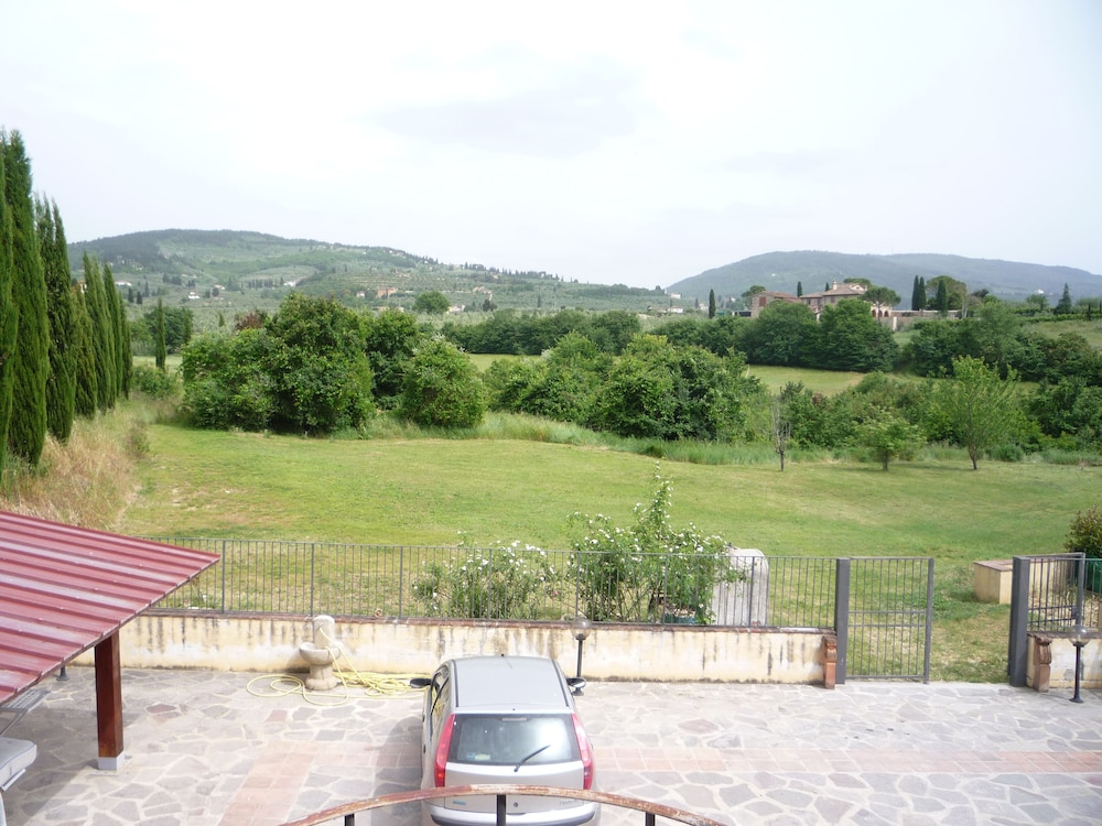 Photo 21