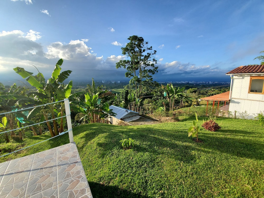 Villa Alejos