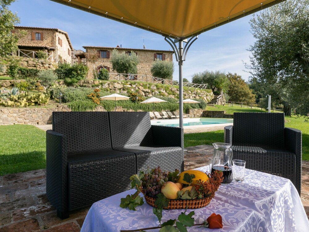 Villa in Umbria With Saltwater Pool