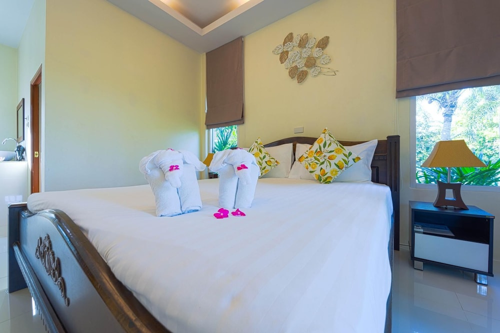 Fantastic 7 Bungalow Private Resort BR7