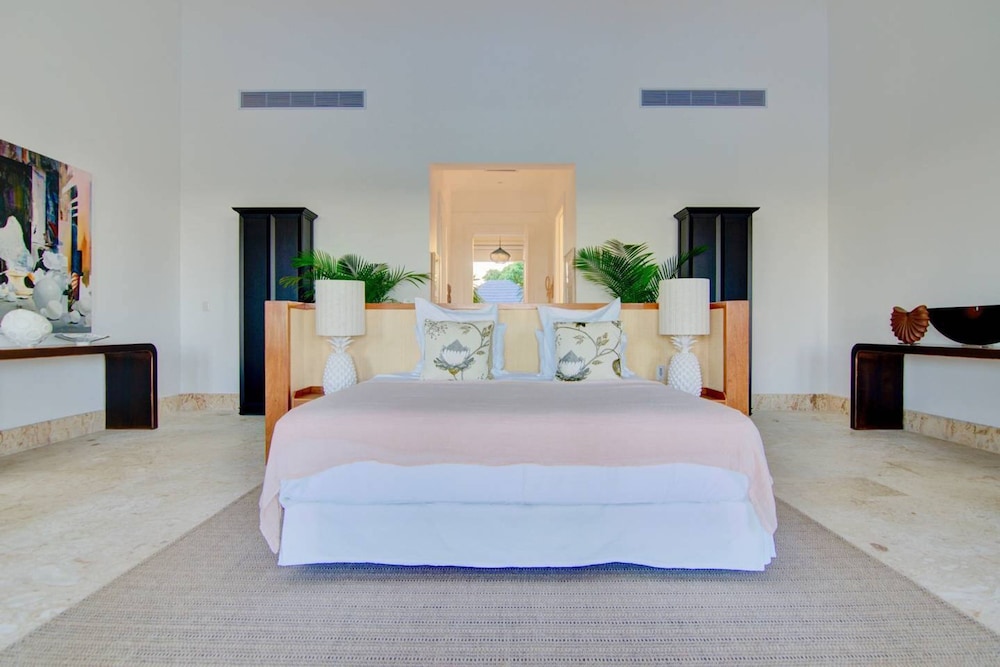 Villa Alta Gracia w Private Pool Designer Decor