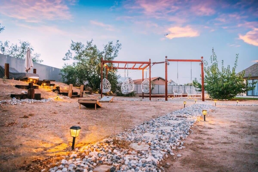 @marbella Lane - Stargazing Desert Oasis