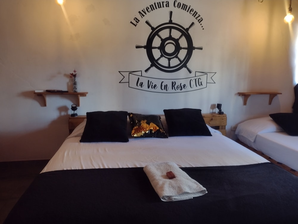 Hostal y Restaurante La Vie En Rose