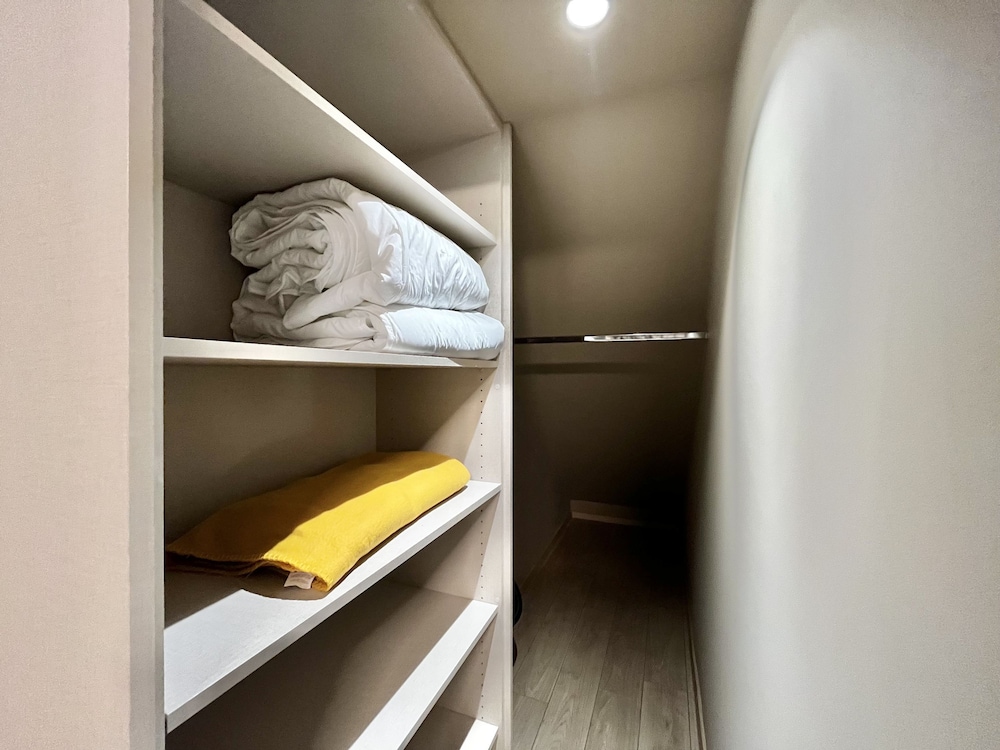 107 LIM - Stay Mouson View Apartment