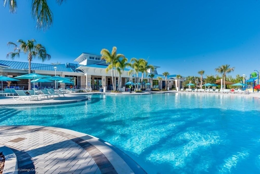 Fabulous 5bd Family Townhome With Splash Pool-726g 5 Bedroom Townhouse