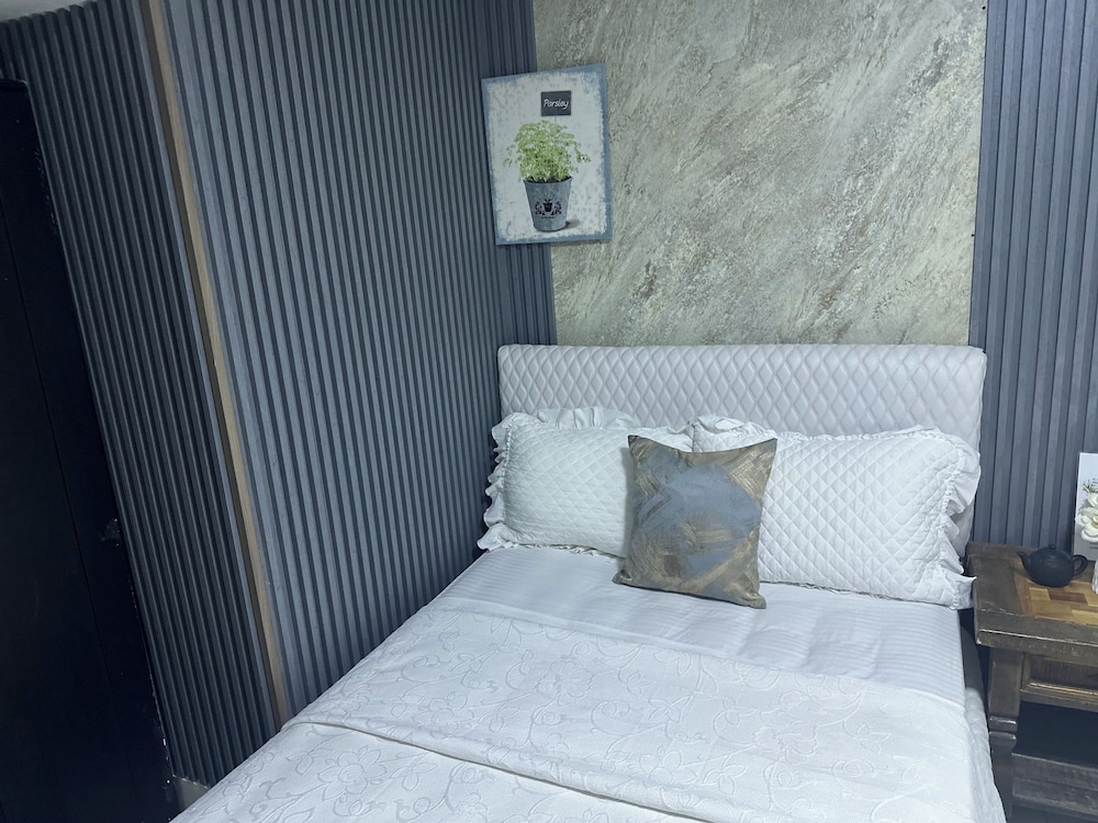 Onyx luxury rd