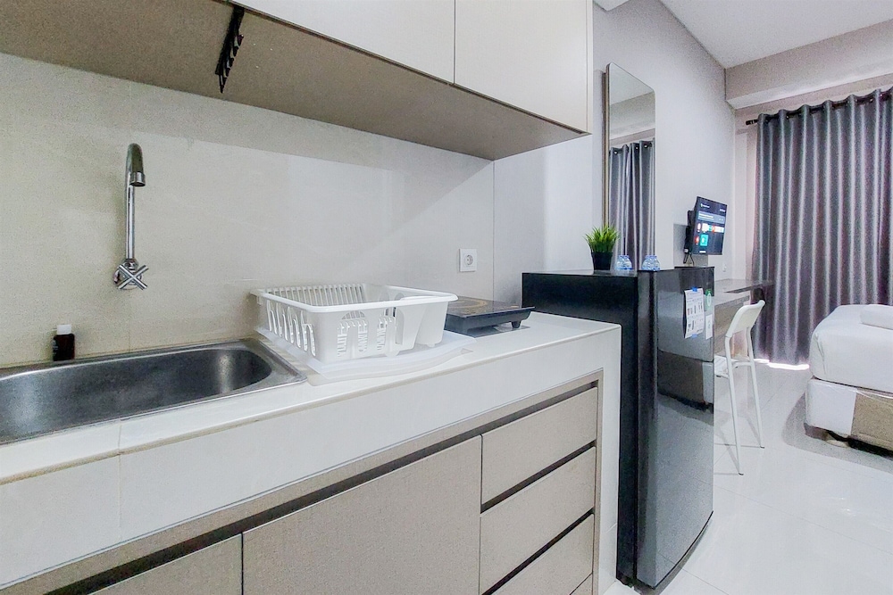 Comfy and Homey Studio at Springwood Residence Tangerang Apartment