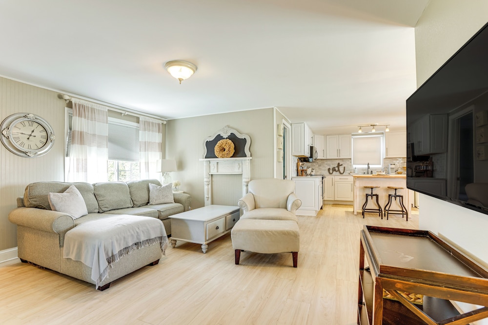 1 Mi to Wilson State Park: Harrison Home w/ Yard!