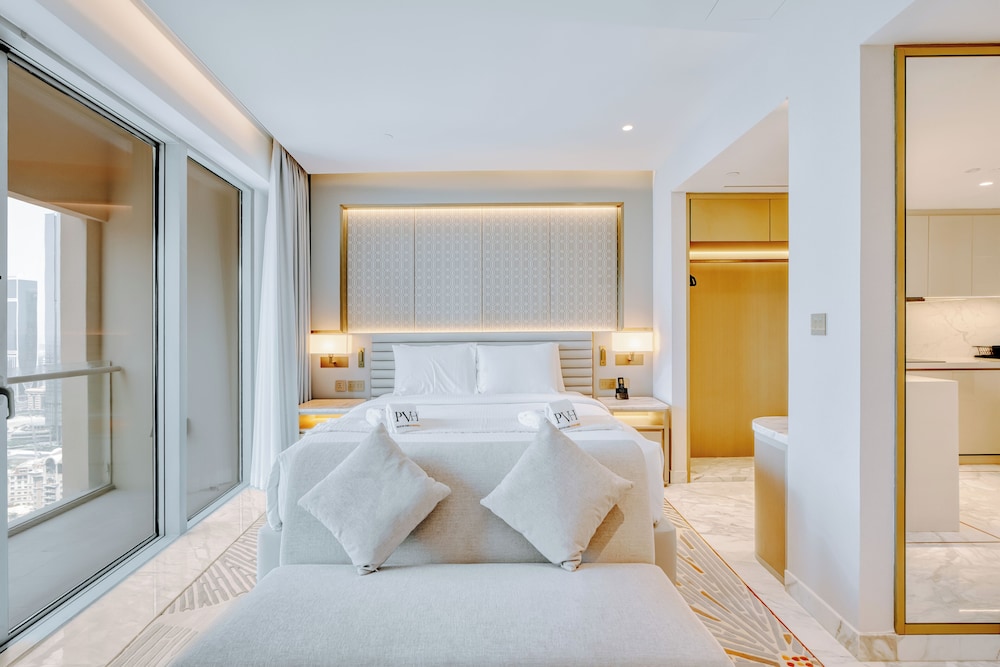 PVH - Studio - Emaar Fashion Ave