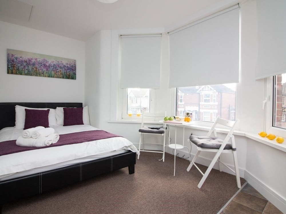 Beddoe Apartments