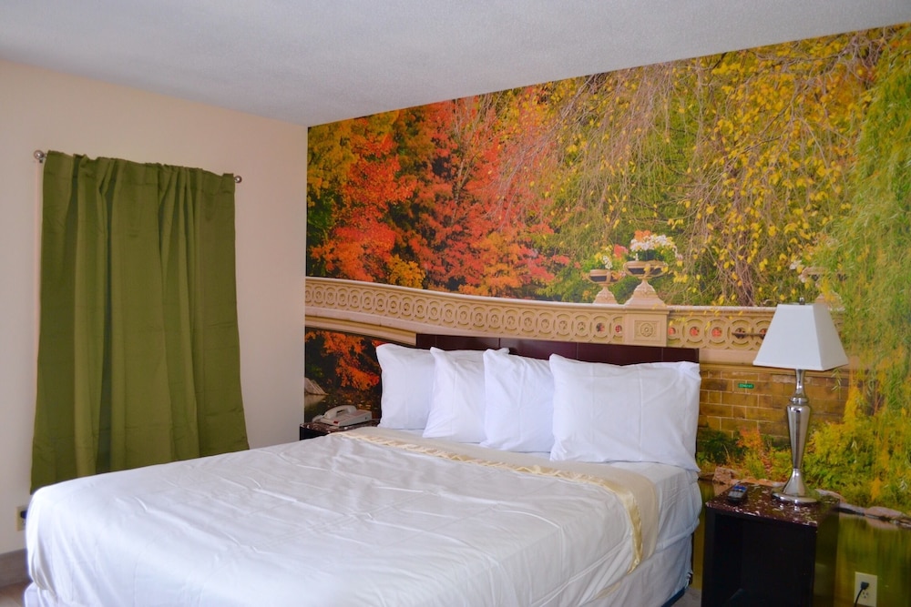 Holiday Motel