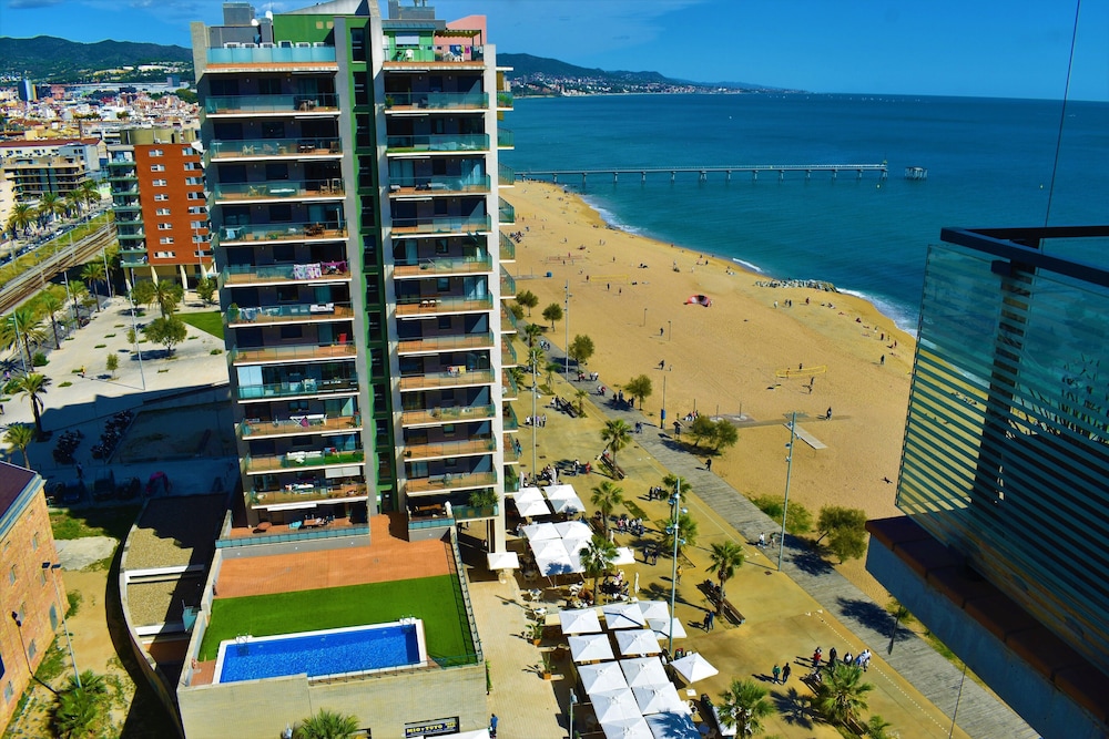 Barcelona Beachfront Apartment