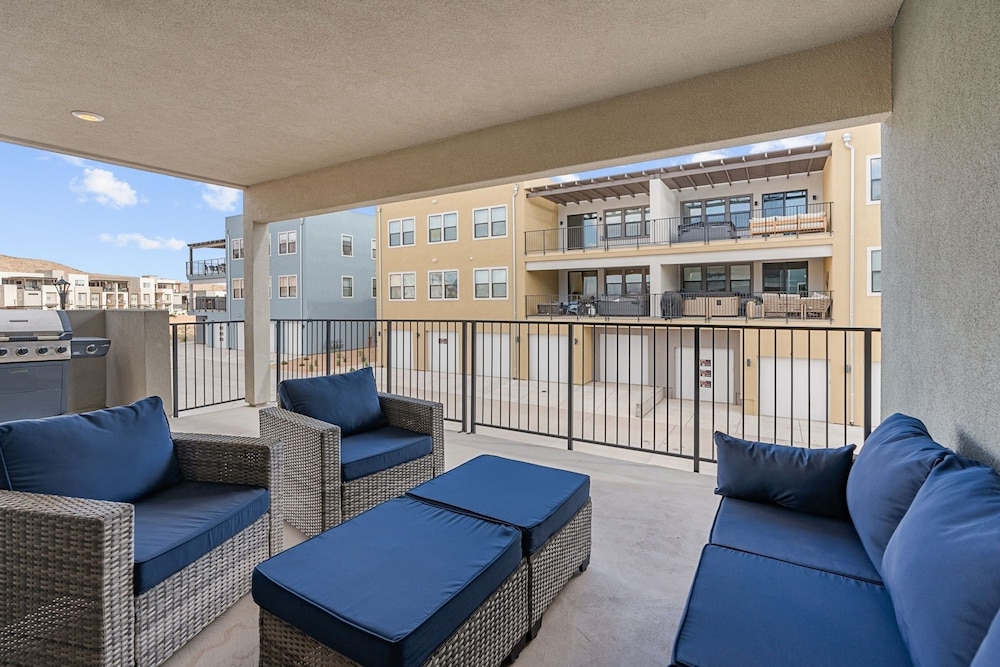 The Ranch 3 Bedroom Condo