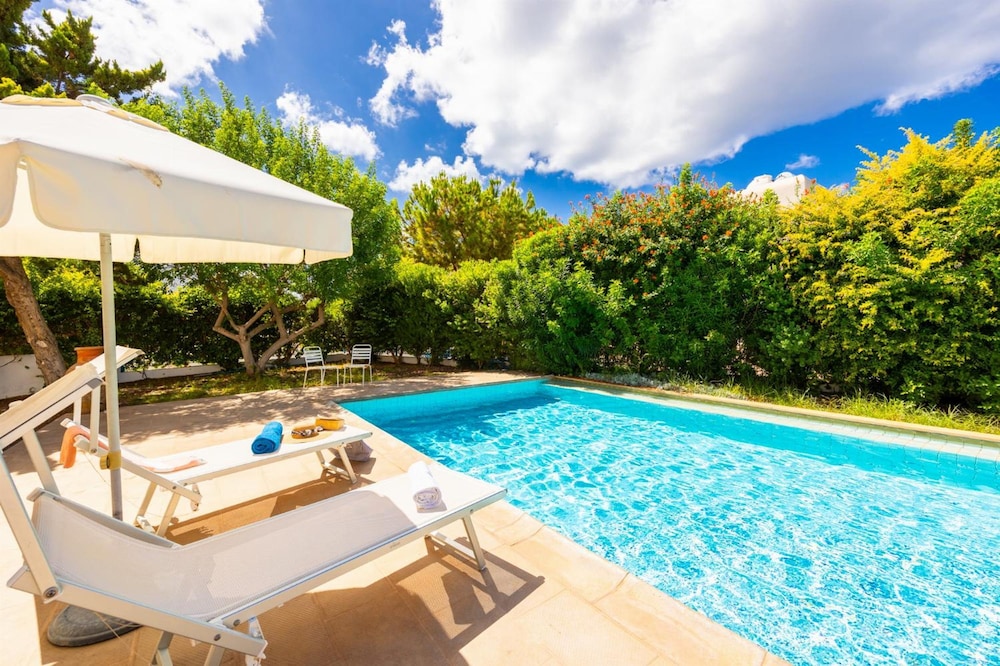 Villa Poseidonas in Peyia