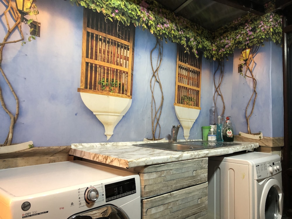 outdoor bbq area