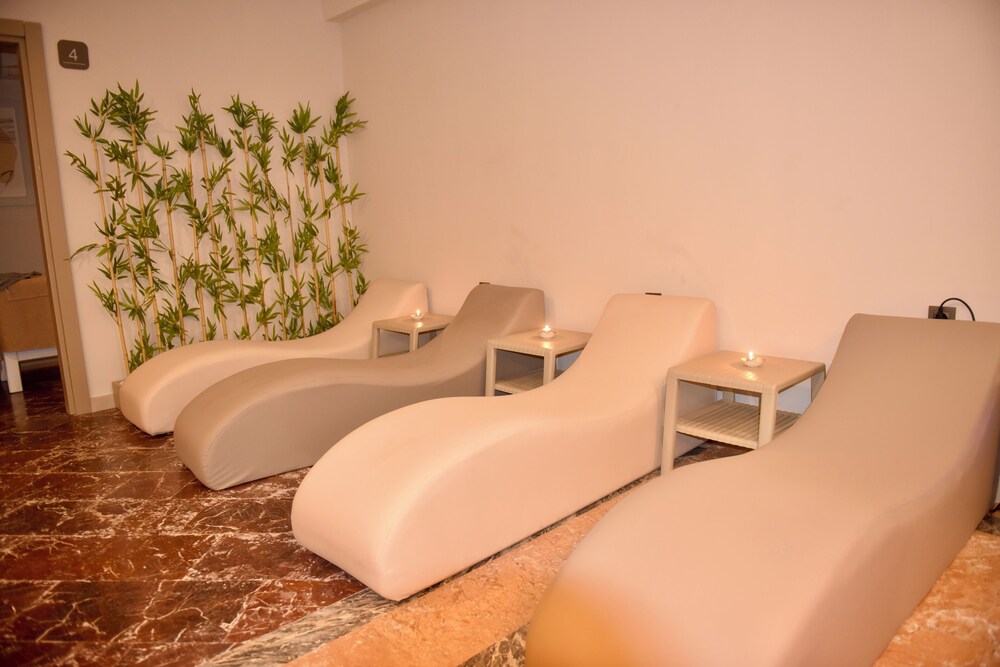 Rose Garden Butik Otel - Image 10